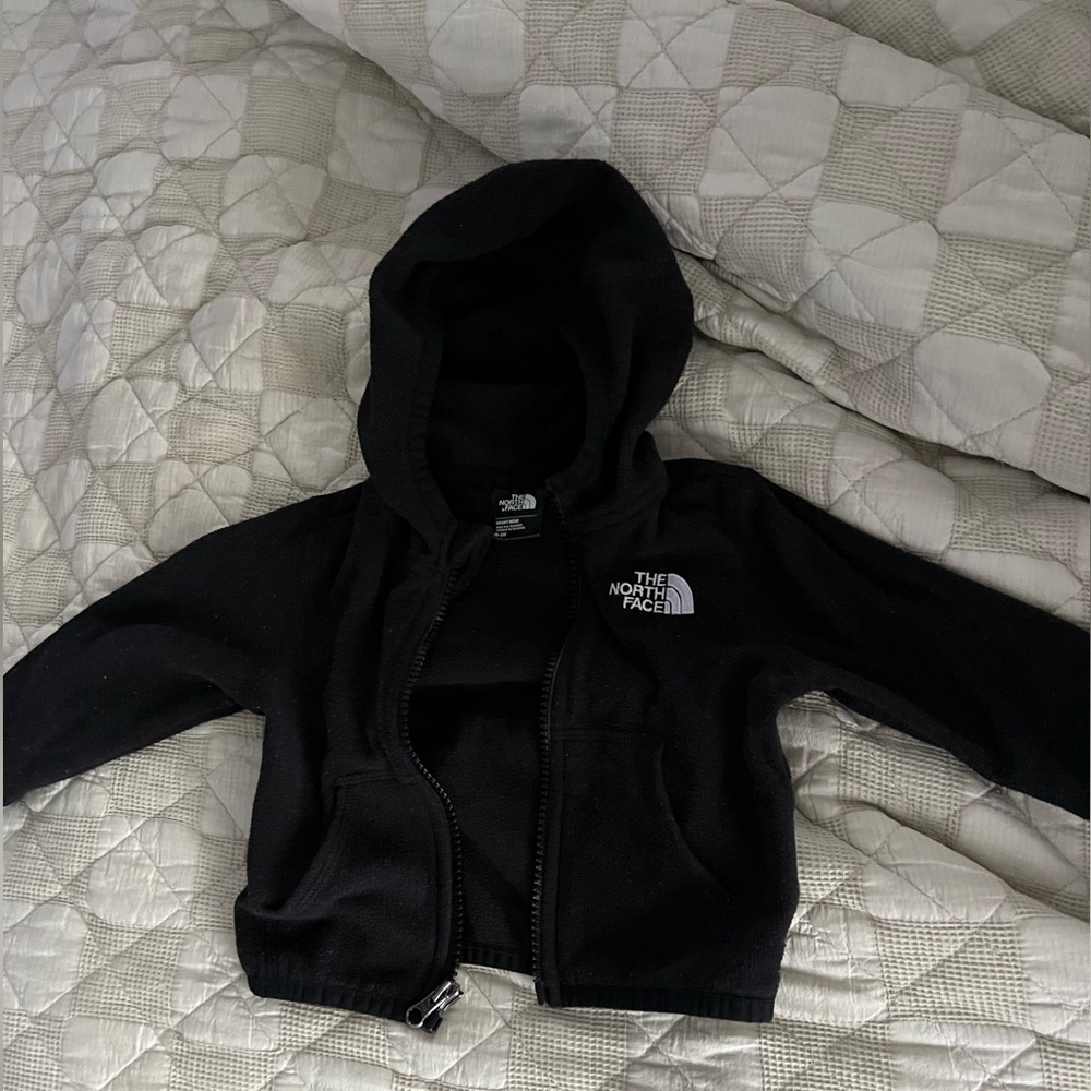 Baby North face jacket size 3-6 month